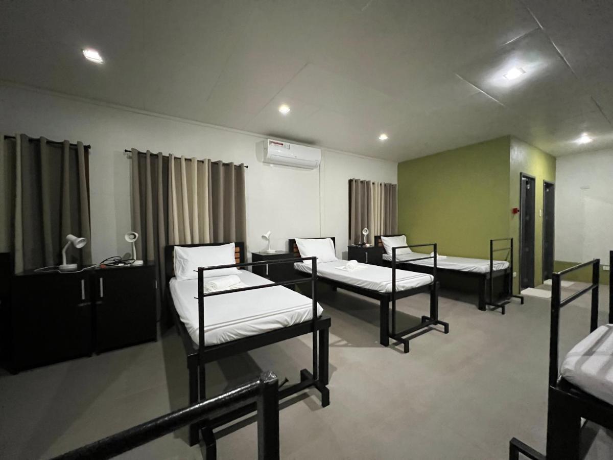 Happy Camper Hostel Coron Exterior foto